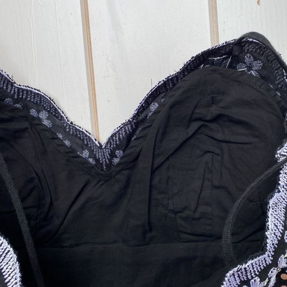 Muse Designer Linen Sundress - Picture 8 of 11